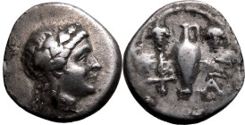 ANCIENT GREECE. AEOLIS, TEMNOS. 
Silver hemidrachm, 2nd century BC. 
Obv: laureate head of Apollo right. Rev: amphora; vine-grapes with two bunch of...