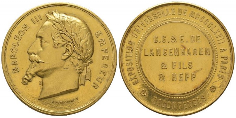 France, Napoléon III 1852-1870.
Gold medal, 1867, AU 70.76 g. 50 mm, by Ponscar...