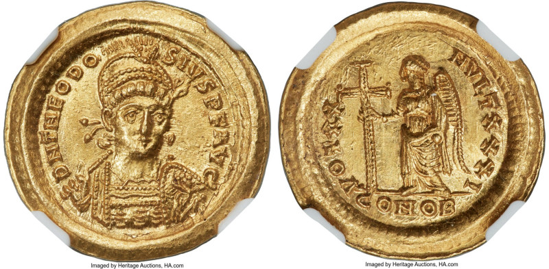Theodosius II, Eastern Roman Empire (AD 402-450). AV solidus (22mm, 4.44 gm, 12h...