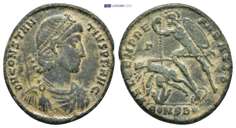 Constantius II Æ Centenionalis. (23mm, 4.8 g) Constantinople, AD 351-355. DN CON...