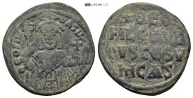 Theophilos (829-842 AD). AE Follis (8.32 Gr. 27mm.), Constantinopolis.
 Facing king, draped and crowned, holding labarum and cross on globe. 
Rev. + Θ...