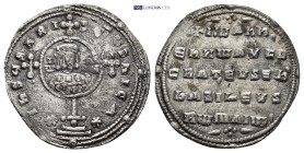 JOHN I TZIMISCES, 969-976 AD. AR, Miliaresion. (22mm, 2.92 g) Constantinople. Obv: + IҺSЧS XRISTЧS ҺICA ✷. / I-W-A-N Cross crosslet set on globus abov...
