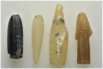 Mixed lot 4 pieces. SOLD AS SEEN NO RETURNS.