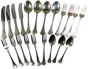 Varia. Silberbesteck. 21 teilig. Auerhahn. 925/1000 Silber. 1015g. (die Messerschneiden sind aus einem anderen Material).