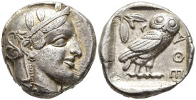 ATTICA,
Athens. Late 'transitional issue'
Tetradrachm
(AR, 24 mm, 17.21 g)
c. 455-449 BC.

Head of Athena right, wearing crested Attic helmet de...