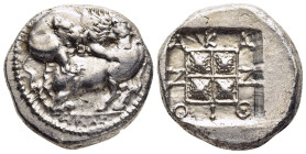 MACEDON. Akanthos. Tetradrachm of the light 'Thraco-Macedonian' standard (circa 430-390 BC). Ale..., magistrate. 

Obv: Lion right, attacking a bull k...