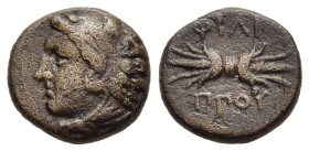 KINGS of MACEDON. Philip II (359-336 BC). AE quarter Unit. Uncertain mint in Macedon.

Obv: Head of Herakles left, wearing lion skin.
Rev: ΦIΛIΠΠOY
Th...