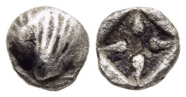 KORKYRA. Korkyra. Obol (circa 525-490 BC).

Obv: Scallop shell.
Rev: Floral-stellate pattern within incuse square.

SNG Copenhagen 149; HGC 6, 57.

Co...