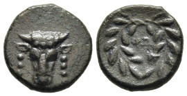 PHOKIS. Federal Coinage. Time of Phalaikos (circa 351-347 BC). AE.

Obv: Filleted head of bull facing.
Rev: ΦΩ within wreath.

BCD Lokris 343-344; HGC...