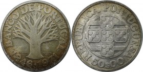 Europäische Münzen und Medaillen, Portugal. 125 Jahre Nationalbank. 50 Escudos 1971, Silber. 0.38 OZ. KM 601. Stempelglanz