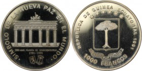Weltmünzen und Medaillen, Äquatorial Guinea / Equatorial Guinea. Brandenburger Tor. 1000 Francos 1991, Kupfer-Nickel. KM 68. Stempelglanz