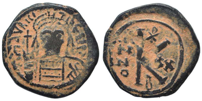 Maurice Tiberius, 582-602. Half Follis (bronze, 6.36 g, 25 mm). Constantinople. ...