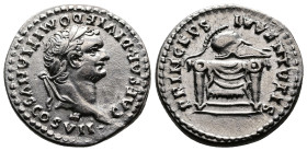 Domitian caesar, (69 – 81 AD.) AR Denarius (17,5mm, 3,31g.) Struck in Rome 80-81 AD. CAESAR DIVI F DOMITIANVS COS VII Laureate head r. Rev. PRINCEPS –...