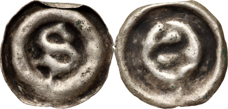 Kujawy, Siemowit III 1359-1381, brakteat, litera S Waga 0,13 g. 
Grade: VF+