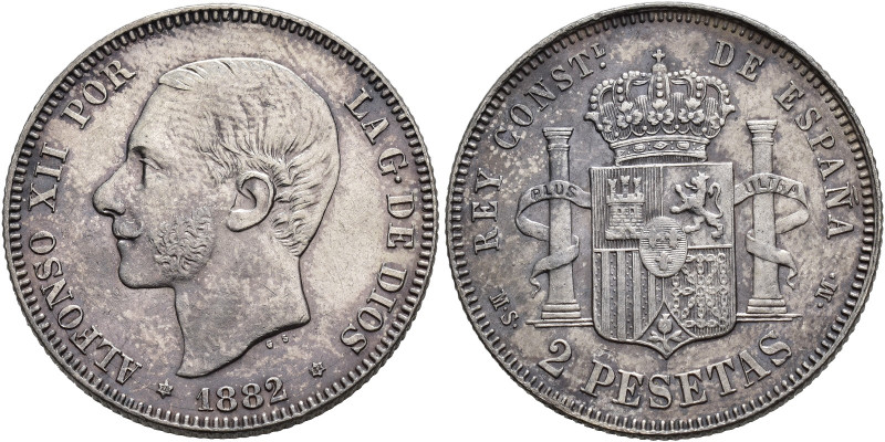 ALFONSO XII. 2 pesetas. 1882*18-82. Madrid. MSM. AR 10 g. 27,1 mm. VII-72. Pátin...