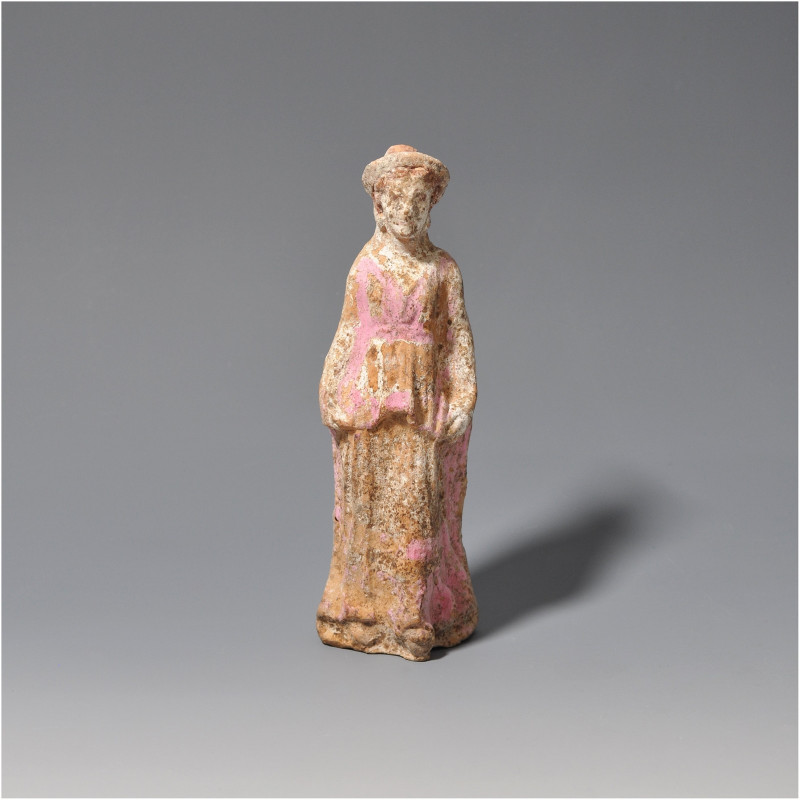 ARQUEOLOGÍA. GRECIA ANTIGUA. Canosa. Figura femenina estante (ss. IV-III a.C.). ...