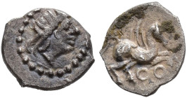 HISPANIA ANTIGUA. Imitaciones de Emporion. Divisor. A/ Cabeza laureada a der. con 3 ínfulas. R/ Pegaso a der., debajo dos círculos. AR 0,22g. 6,7 mm. ...