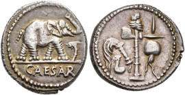 PERIODO DE JULIO CÉSAR A AUGUSTO. JULIO CÉSAR. Denario. Galia (54-51 a.C.). A/ Elefante avanzando a der. pisando carnyx galo; en exergo CAESAR.  R/ Sí...