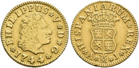 FELIPE V. 1/2 escudo. 1744. Madrid. AJ. AU 1,76 g. 14,6 mm. VI-1279. Rayita en anv. MBC.