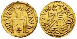 Leovigildus (569-586). In the name of Justinus II. Tremissis. (Tomasini-JII5, 503 var). (R. Pliego-Unlisted). Anv.: ϽIIIVƧTI-IIIAVAC. Diademed, draped...