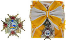 Spain, Order of Isabella the Catholic, Grand Cross in original box by Cejalvo.

Awarded in recognition of extraordinary services to the homeland or th...