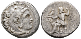 CARIA, Mylasa. Dracma. (Ar. 4,02g/17mm). 310-300 a.C. (Price 2479). Anv: Cabeza de Heracles con piel de león. Rev: Zeus sentado a izquierda portando c...