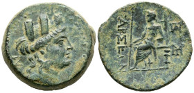 CILICA, Tarsos. Ae22. (Ae. 7,34g/22mm). 164-27 a.C. (SNG France 128-94). Anv: Cabeza de Tyche con torreta a derecha. Rev: Zeus sentado a izquierda por...