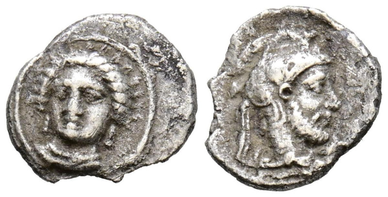 CILICIA, Tarsos. Obolo. (Ar. 0,64g/11mm). 380-373 a.C. (SNG Paris 309). Anv: Cab...