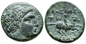 REYES DE MACEDONIA, Filipo III Arrhidaios. Ae17. (Ae. 4,42g/17mm). 323-319 a.C. Miletos. (Price 2131). Anv: Cabeza laureada masculina a derecha. Rev: ...