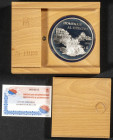 JUAN CARLOS I (1975-2014). 25 Euro (Ar. 168,75g/73mm). Emblemas. 1998. FNMT. FDC. Presentada en estuche oficial (falta cubierta azul) y con certificad...