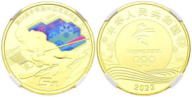 CHINA. 5 Yuan. (Bronce dorado. 13,00g/30mm). 2022. Juegos Olímpicos de Invierno, Alpine Skiing". Encapsulado por NGC MS-69PL. "