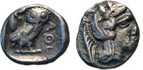 ANTIKE WELT
Griechen
ATTIKA, Athen. Drachme, 419–413. Athenakopf n.r. Rs. Eule mit Kopf frontal n.r. stehend, Oliven­zweig links oben. Sovornos T 17...