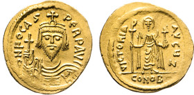 ANTIKE WELT
BYZANTINISCHES REICH 
Fokas (Phocas), 602–610. Goldsolidus, Konstantinopel, ca. 603-608. Brustbild mit Kreuzkrone nach vorn sehend. Umsc...