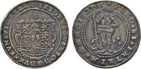 DEUTSCHE MÜNZEN VOR 1871
BRAUNSCHWEIG-LÜNEBURG
LINIE WOLFENBÜTTEL
½ Taler 1627 HS, Gekreuzte Schlüssel, Zellerfeld. 11-feldiges Wappen in verz. Sch...