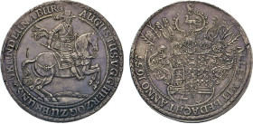 DEUTSCHE MÜNZEN VOR 1871
BRAUNSCHWEIG-LÜNEBURG
LINIE WOLFENBÜTTEL
August der Jüngere, 1635–1666. Löser zu 1½ Taler 1655, H.S., Goslar. Reitender He...