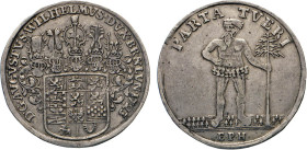 DEUTSCHE MÜNZEN VOR 1871
BRAUNSCHWEIG-LÜNEBURG
LINIE WOLFENBÜTTEL
Breiter Taler 1723 E.P.H., Zellerfeld. 5-fach behelmtes, 11-feldiges Wappen. Rs. ...