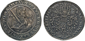 DEUTSCHE MÜNZEN VOR 1871
SACHSEN
August, 1553–1586. Taler 1562 HB, Dresden. Merseb. 674. Schnee 713. Dav. 9795. 28,69 g. 
vz