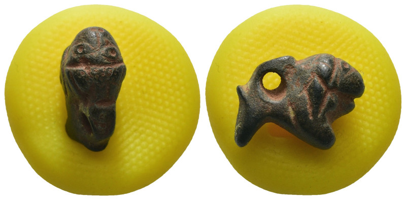 Ancient figure Weight 6.07 gram Diameter 18 mm . Sold as seen.
