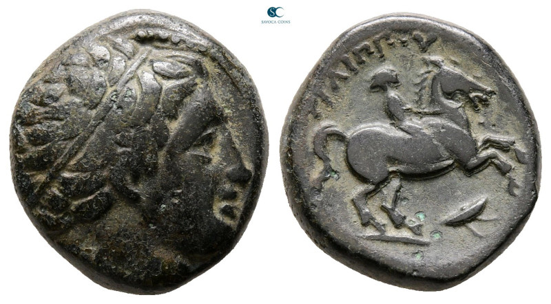 Kings of Macedon. Uncertain mint. Philip II of Macedon 359-336 BC. 
Bronze Æ
...