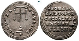 Constantine VII Porphyrogenitus, with Romanus I and Christopher AD 913-959. Constantinople. Miliaresion AR