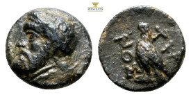 Bithynia. Tion circa 400-200 BC. Bronze Æ, 10,7 mm., 0,95 g.
Laureate and bearded head of Zeus left / TIA-NOΣ, eagle standing left. SNG Tübingen 2151 ...