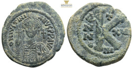 Justinian I, 1 August 527 – 14 November 565
Half follis, Nicomedia year XII (538-539), Æ 11 g. 25 mm. D N IVSTINI – ANVS PP AVG Helmeted, pearl-diadem...