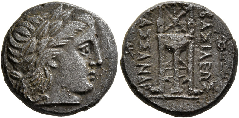 KINGS OF MACEDON. Kassander, 305-298 BC. AE (Bronze, 18 mm, 5.95 g, 5 h), Amphip...