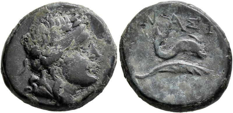 ISLANDS OFF MYSIA, Nasos. 3rd century BC. AE (Bronze, 20 mm, 9.36 g, 12 h). Laur...