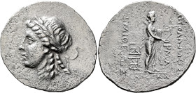 TROAS. Alexandreia. Circa 164-65 BC. Tetradrachm (Silver, 36 mm, 14.61 g, 1 h), CY 141 = 172/1 BC. Laureate head of Apollo to left. Rev. AΠΟΛΛΩNOΣ - Z...