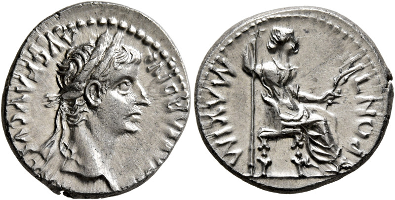 Tiberius, 14-37. Denarius (Silver, 19 mm, 3.85 g, 3 h), Lugdunum, group 4, circa...