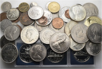 A lot of 51 silver, bronze and copper-nickel coins. Including: IT, ES, AU, NZ, CA, UK und USA. About extremely fine to proof. LOT SOLD AS IS, NO RETUR...