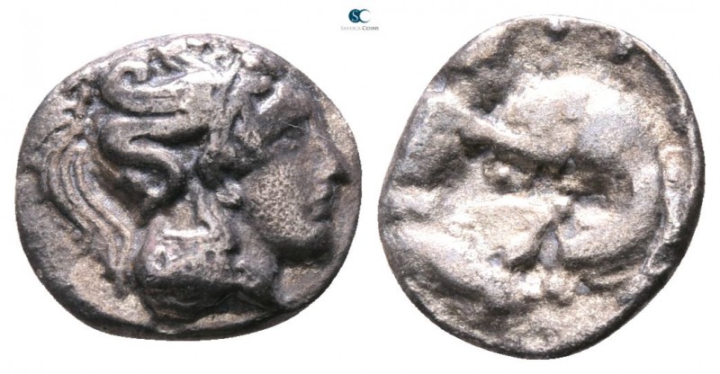 Calabria. Tarentum circa 380-325 BC. 
Diobol AR

10mm., ,98g.



nearly v...