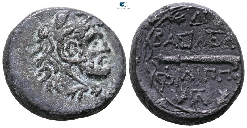 Kings of Macedon. Philip V. 221-179 BC. 
Bronze Æ

19mm., 9,93g.



very ...