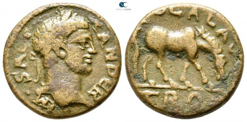 Troas. Alexandreia. Severus Alexander AD 222-235. 
Bronze Æ

21mm., 7,31g.
...